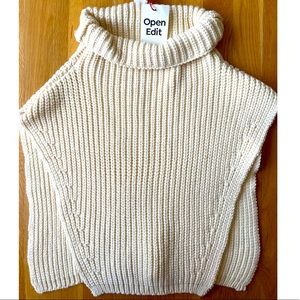 Open Edit Cream Sweater Vest